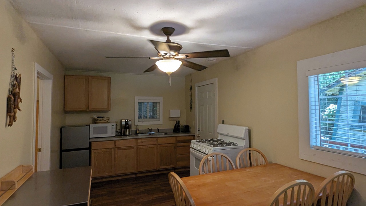 Photo of Kitchen in Klamath