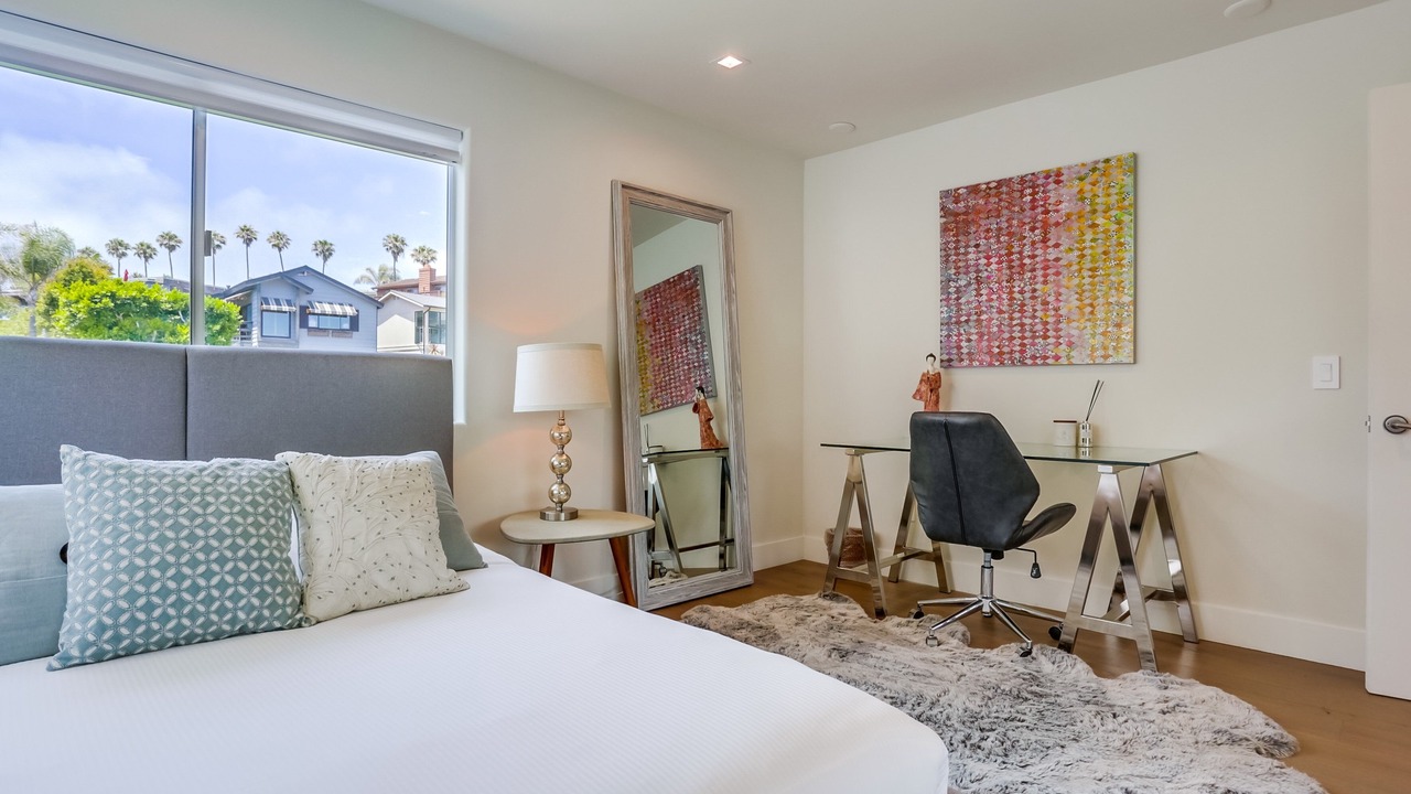 Photo of Bedroom in La Jolla