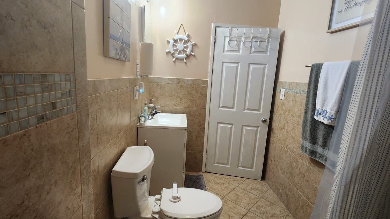Photo of Bathroom in Central San Pedro