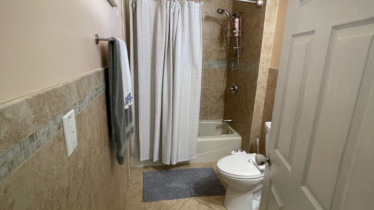 Photo of Bathroom in Central San Pedro