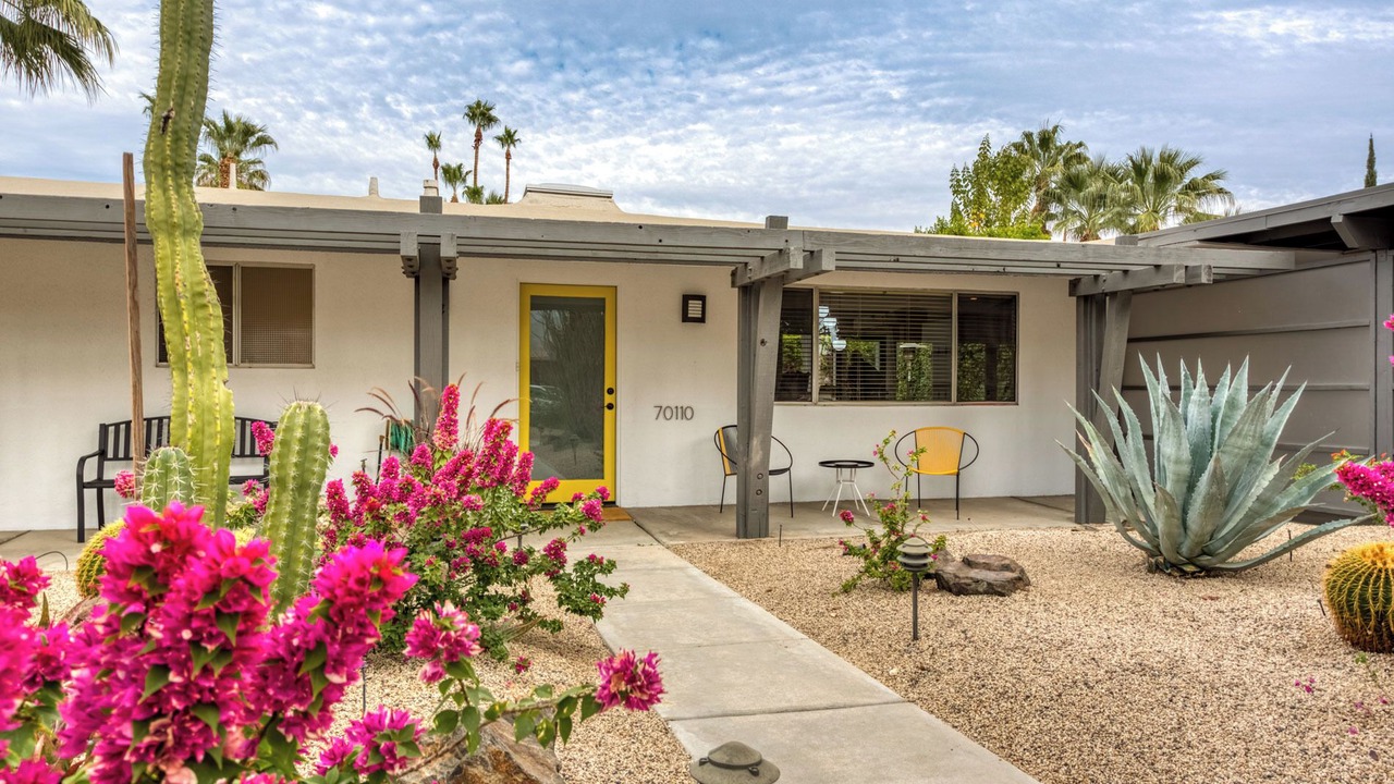 Photo of Patio Balcony in Rancho Mirage