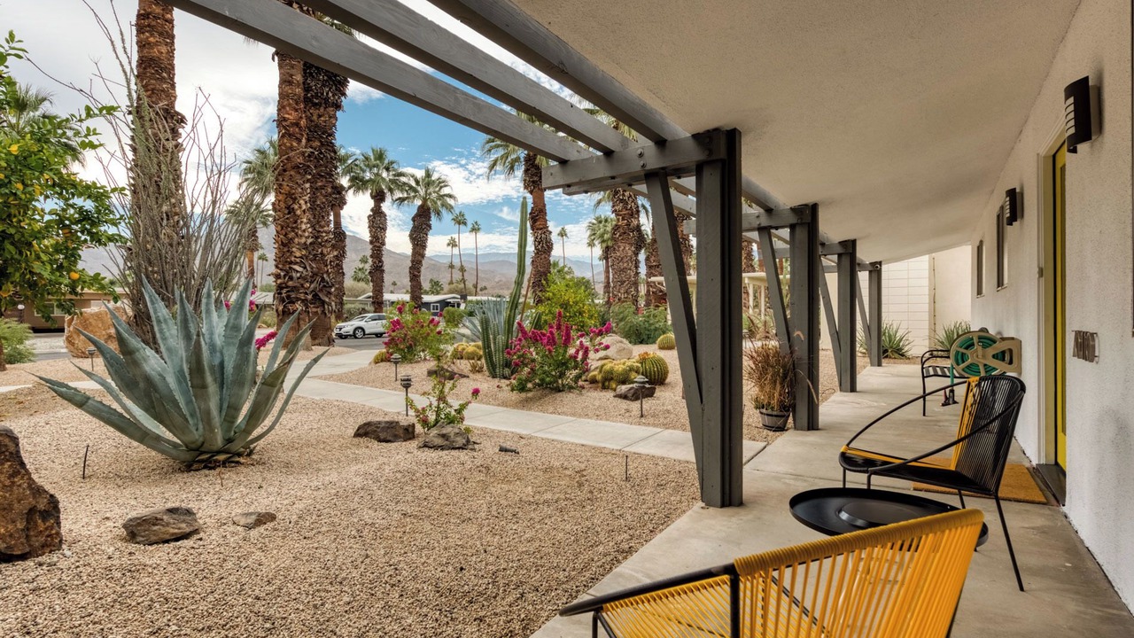 Photo of Patio Balcony in Rancho Mirage