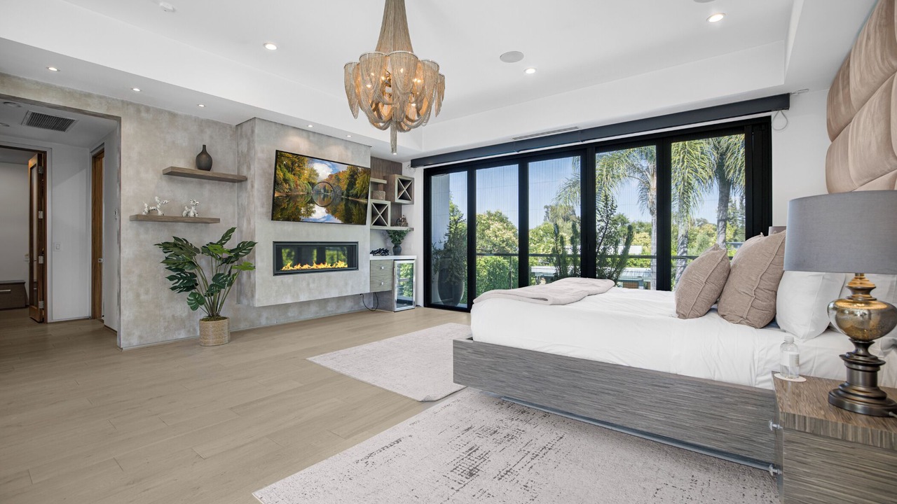 Photo of Bedroom in Encino