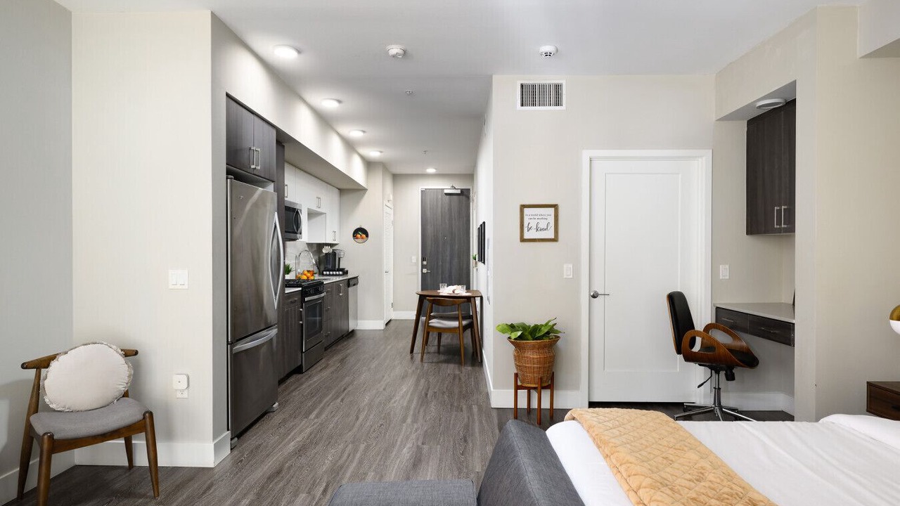Photo of Bedroom in Orange