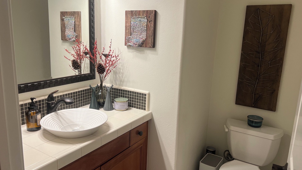 Photo of Bathroom in Portola Springs