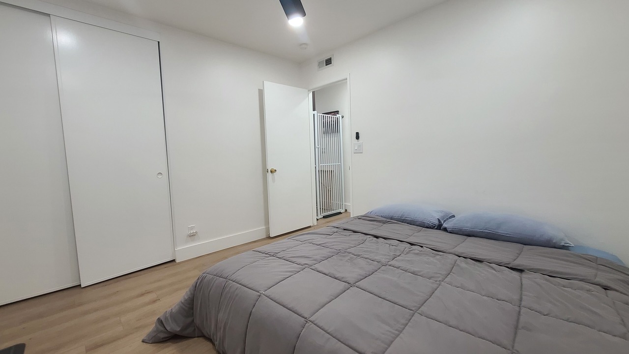 Photo of Bedroom in Delthorne