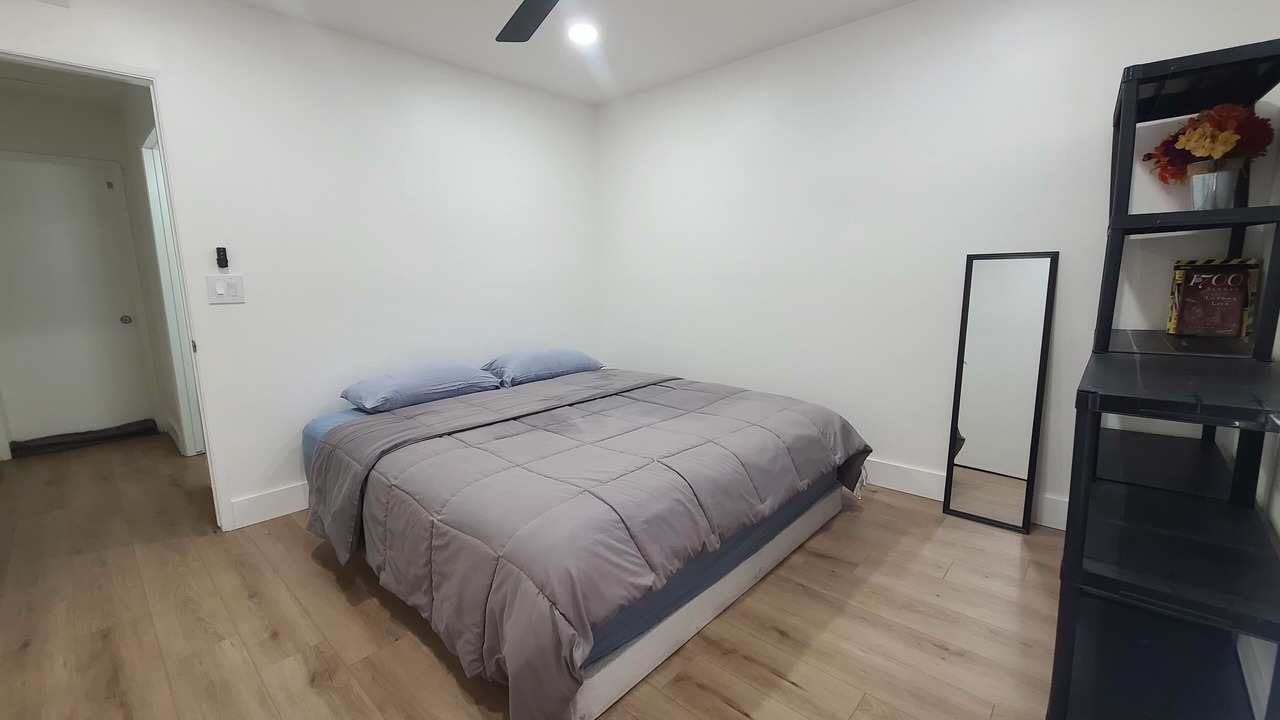 Photo of Bedroom in Delthorne