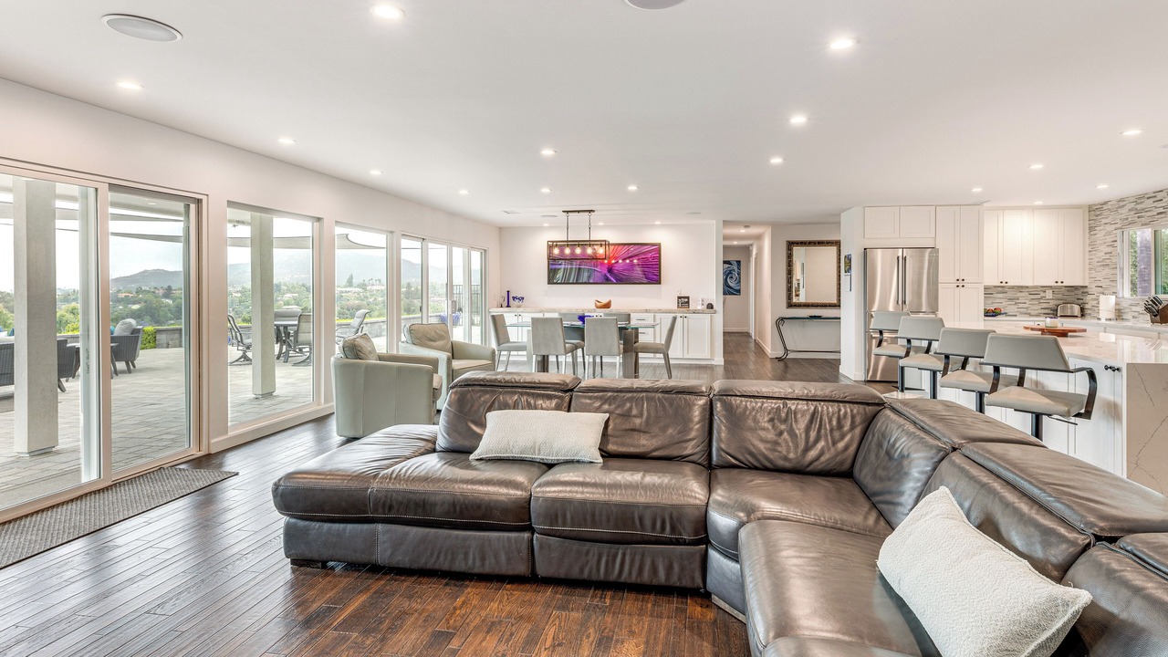 Photo of Livingroom in Poway