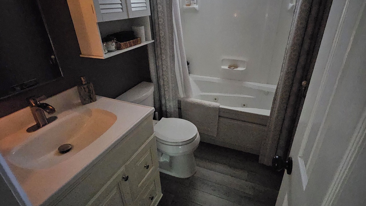 Photo of Bathroom in Big Bear