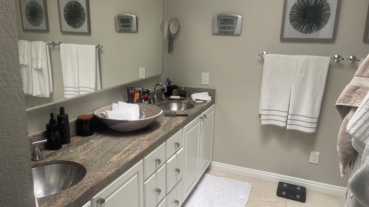 Photo of Bathroom in Lake Forest