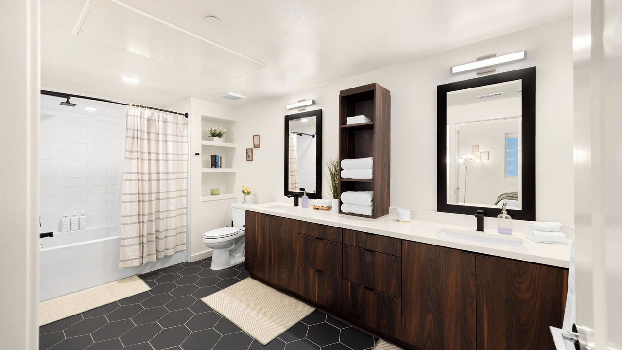 Photo of Bathroom in Airport Area
