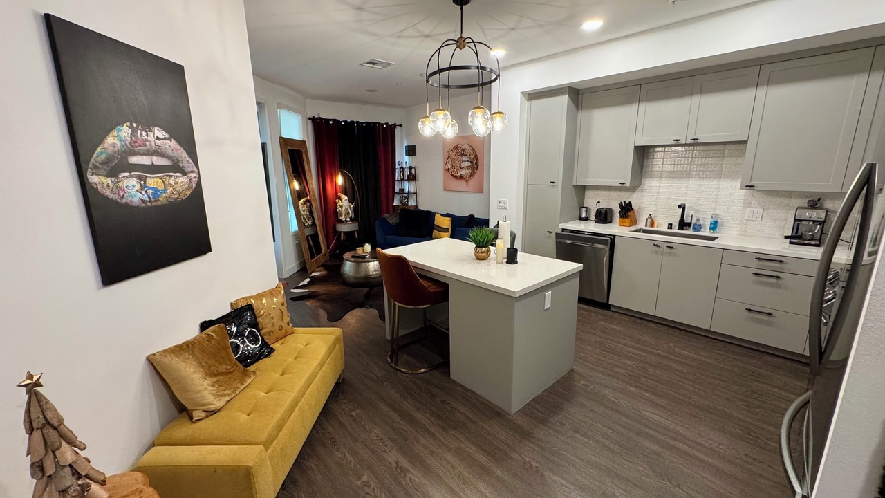 Photo of Livingroom in Costa Mesa