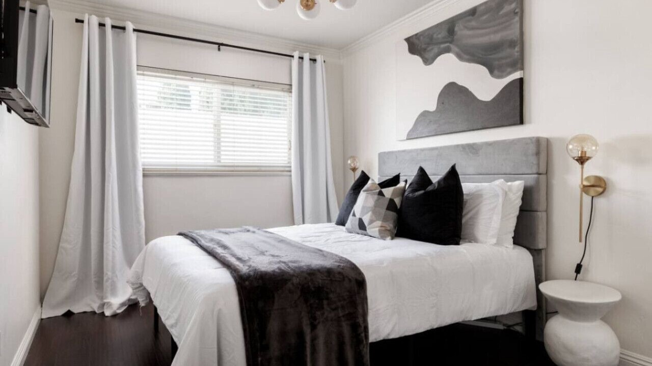 Photo of Bedroom in Los Altos