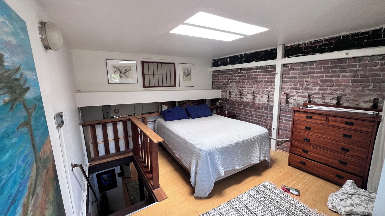 Photo of Bedroom in San Anselmo