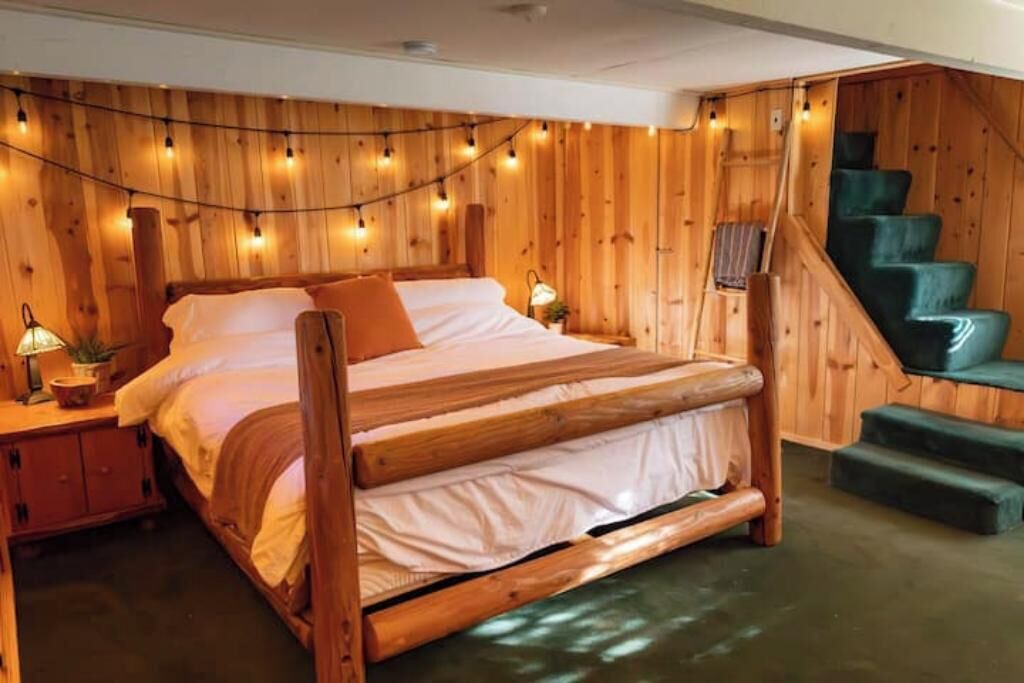 Photo of Bedroom in Arrowhead Villas
