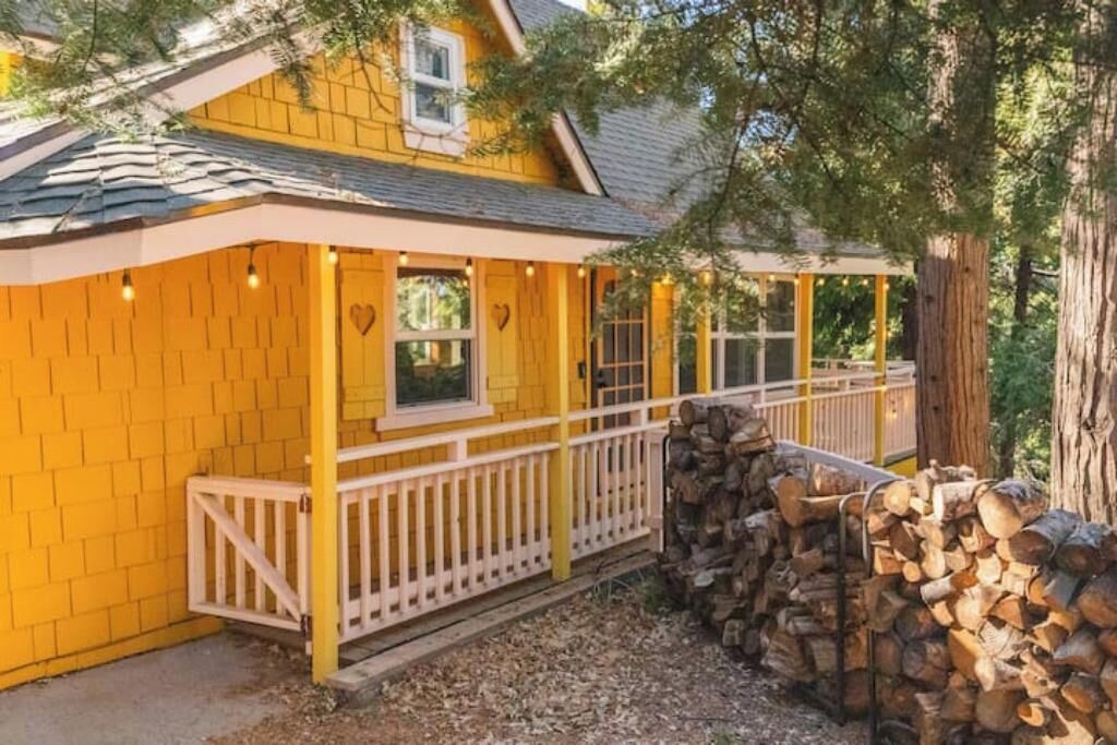 Photo of Outdoor in Arrowhead Villas
