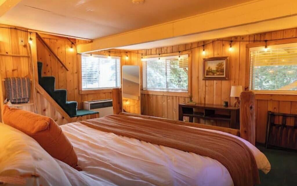 Photo of Bedroom in Arrowhead Villas