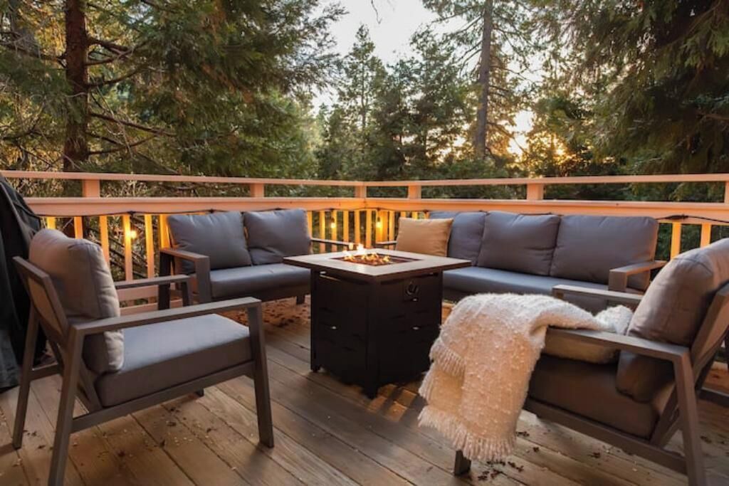 Photo of Outdoor in Arrowhead Villas