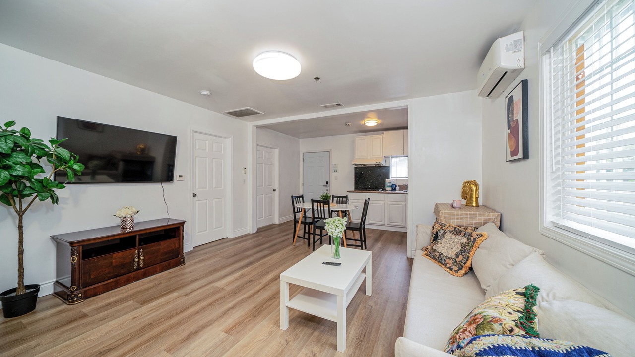 Photo of Livingroom in Alhambra