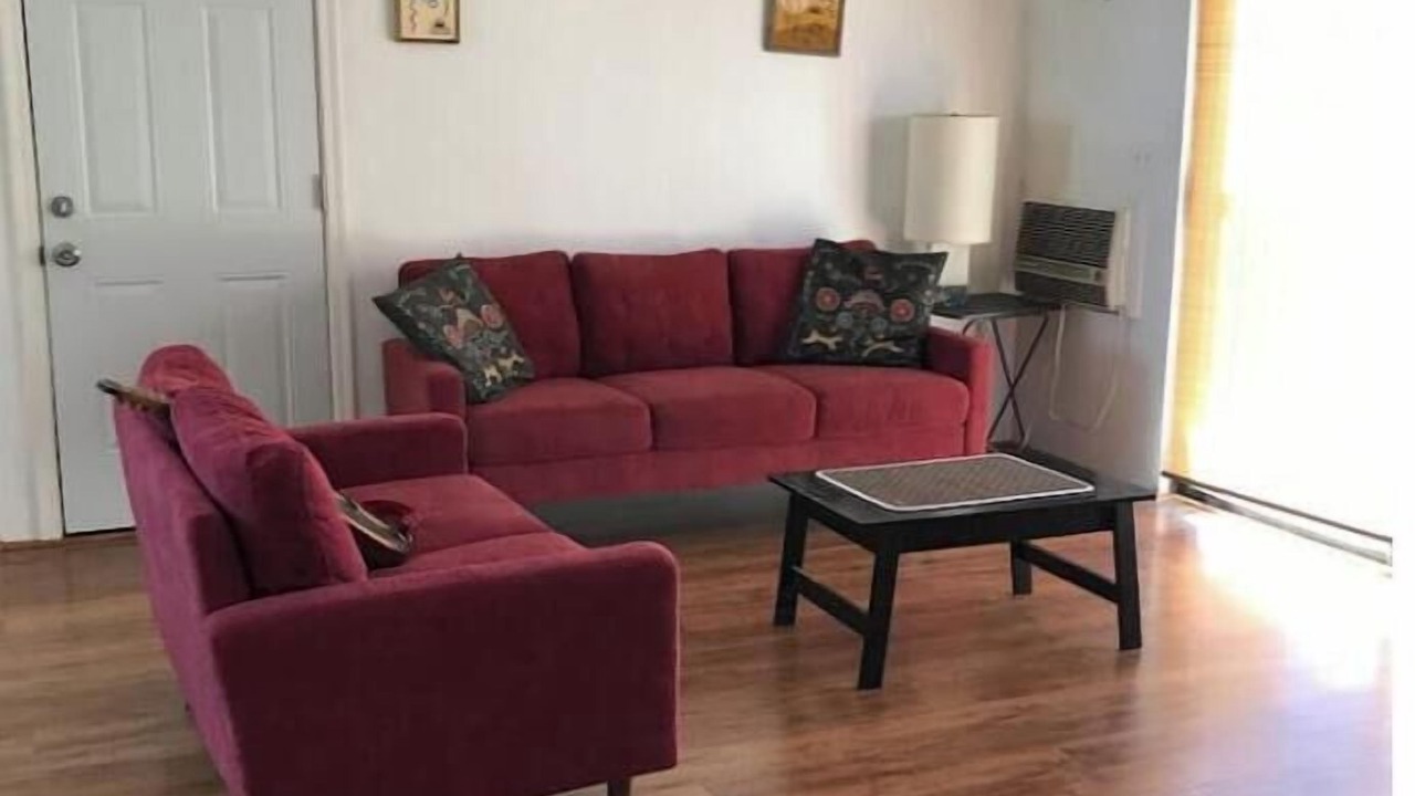 Photo of Livingroom in Landers
