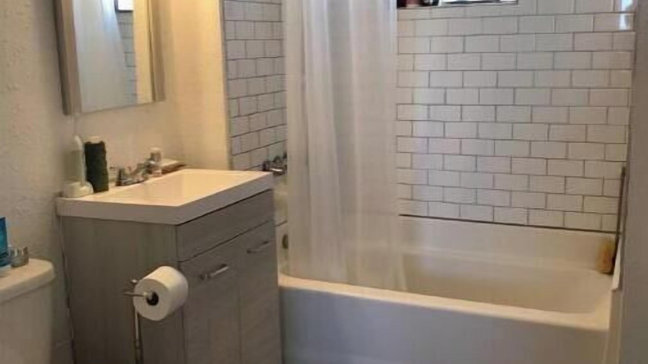 Photo of Bathroom in Landers