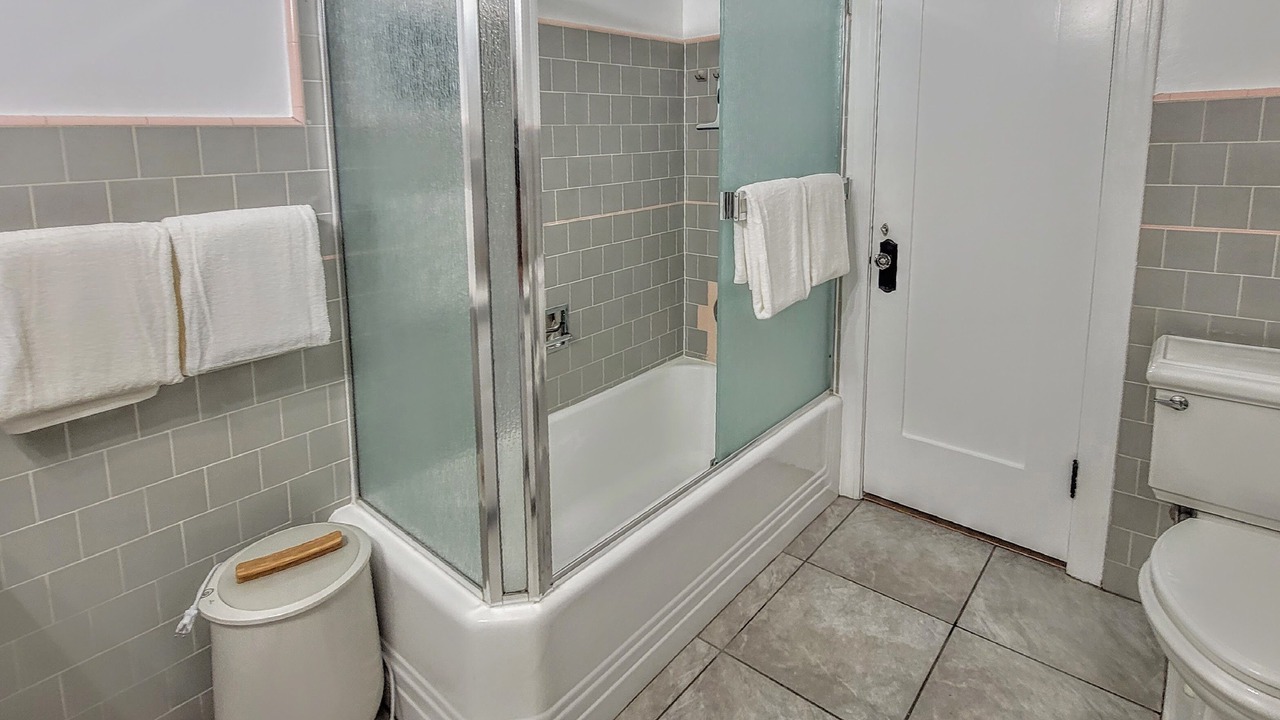 Photo of Bathroom in Walnut Valley