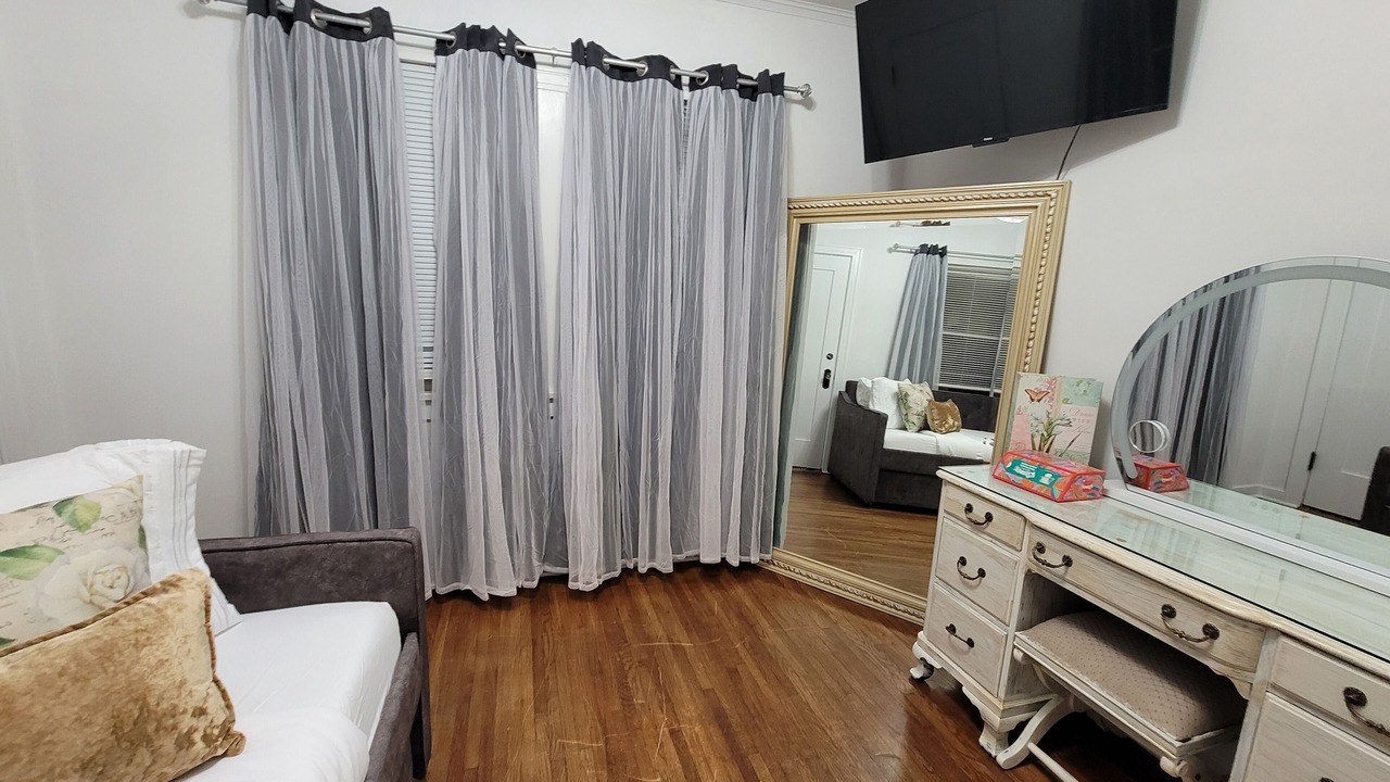 Photo of Bedroom in Walnut Valley
