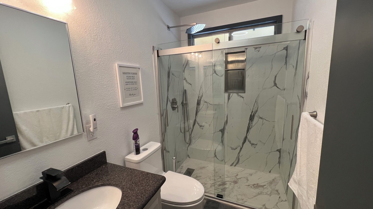 Photo of Bathroom in Woodlands