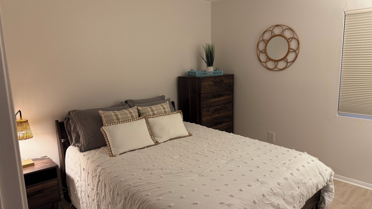 Photo of Bedroom in Rancho Penasquitos