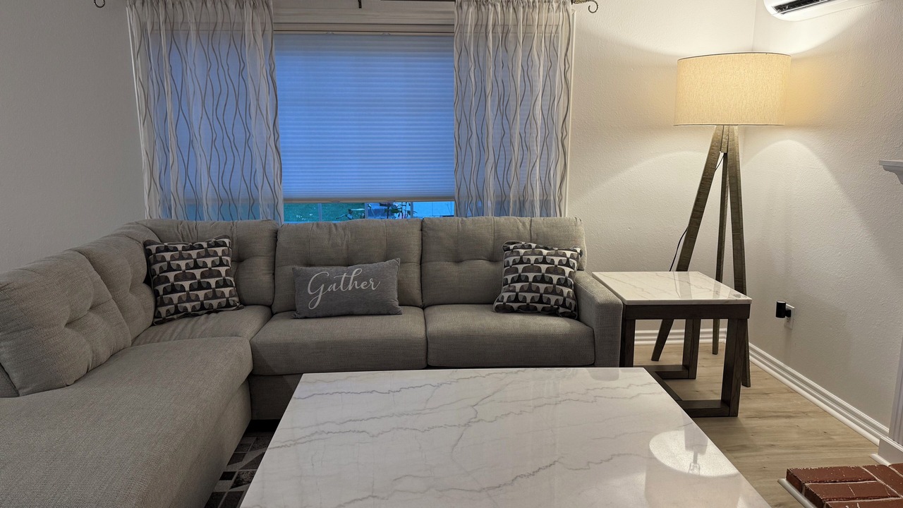 Photo of Livingroom in Rancho Penasquitos