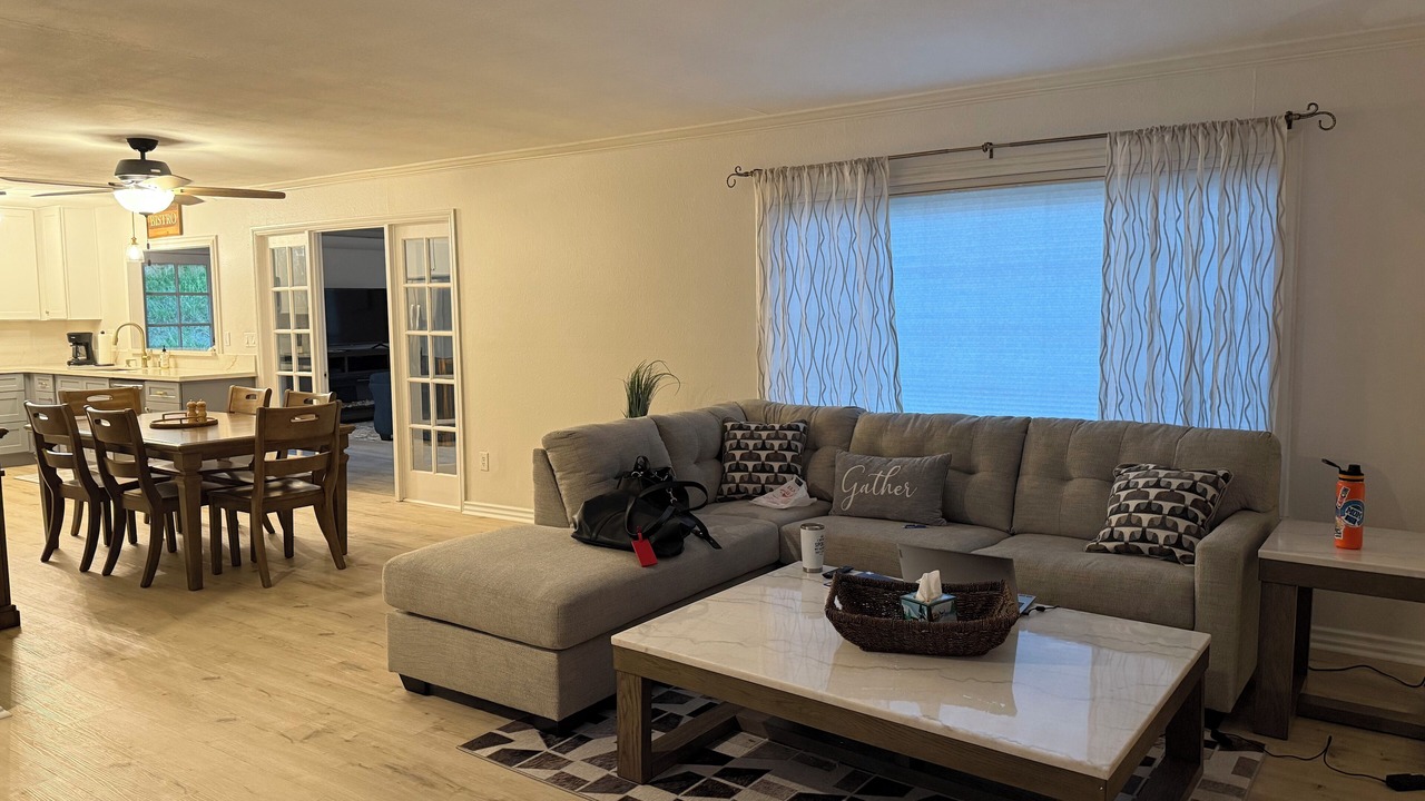Photo of Livingroom in Rancho Penasquitos