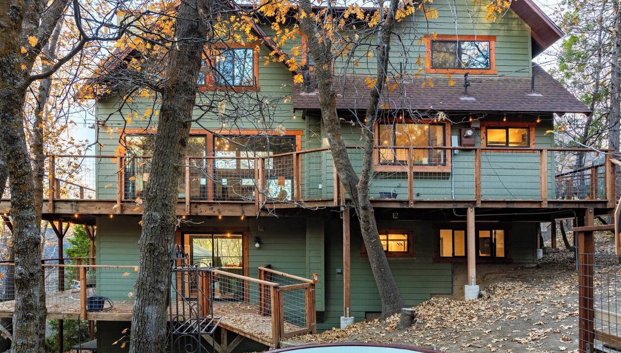 Photo of Outdoor in Lake Arrowhead