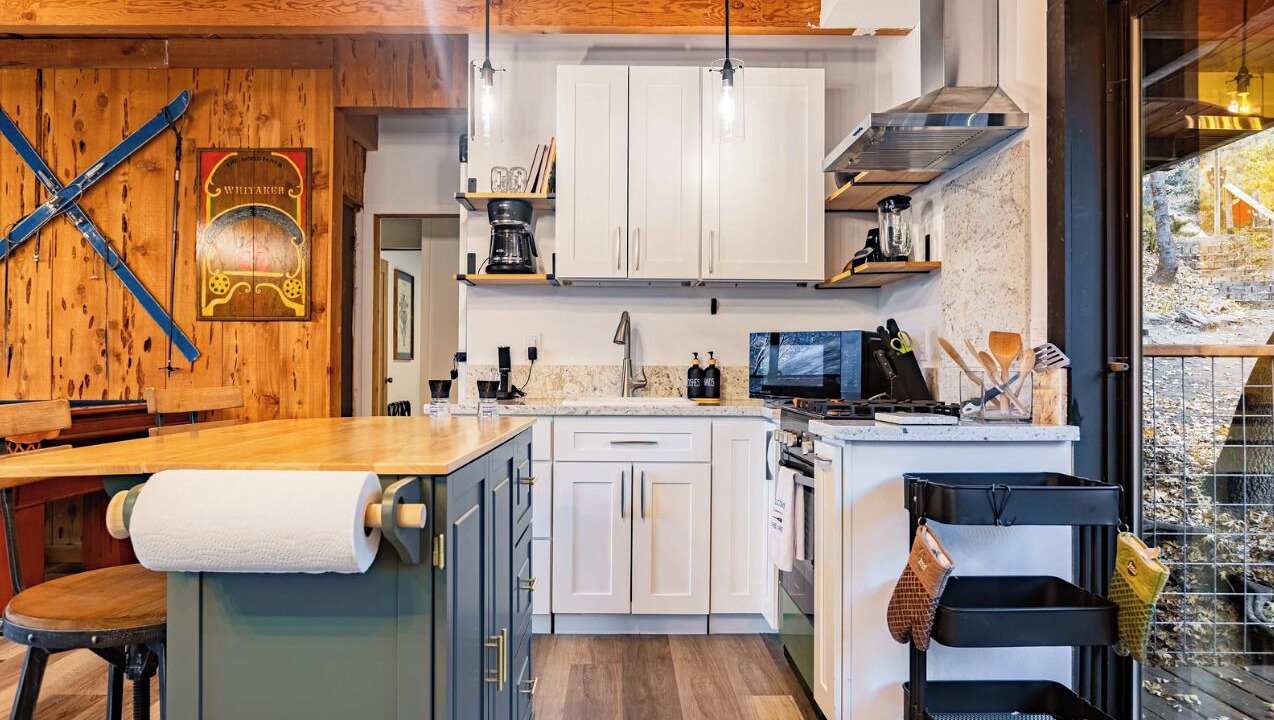 Photo of Kitchen in Lake Arrowhead