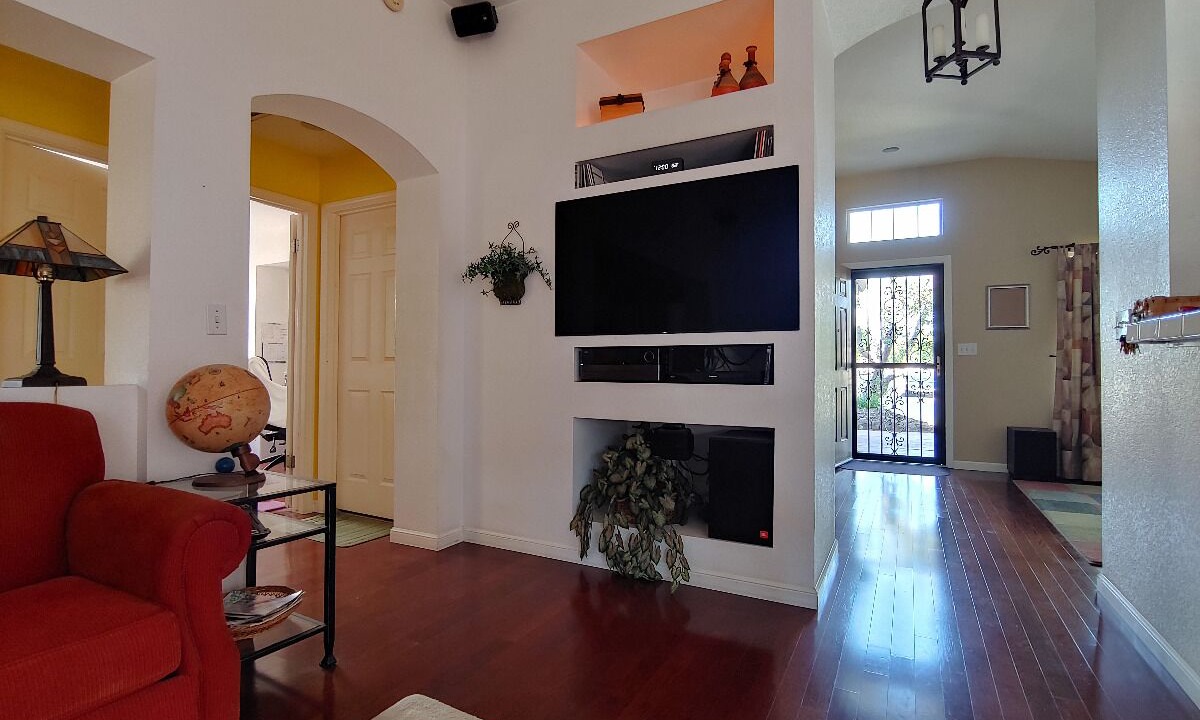 Photo of Livingroom in Elk Grove