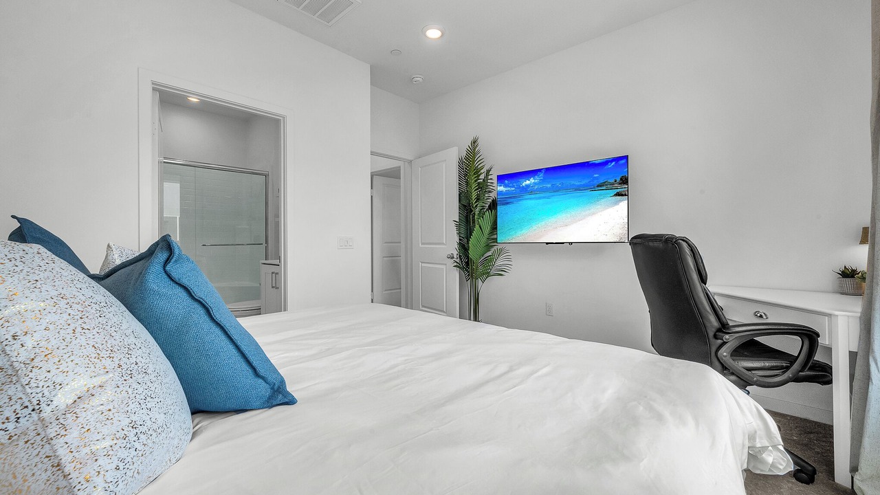 Photo of Bedroom in North Hills East