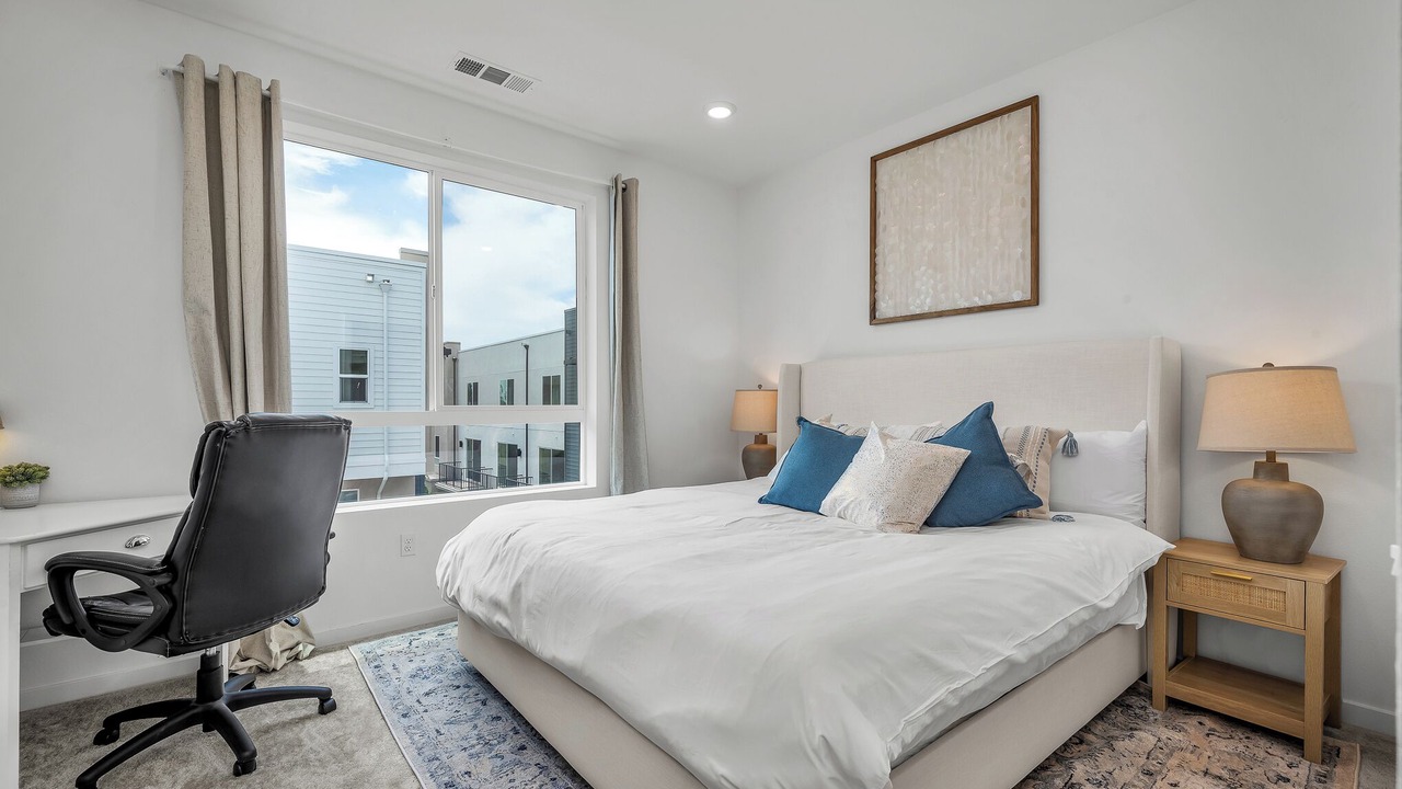 Photo of Bedroom in North Hills East