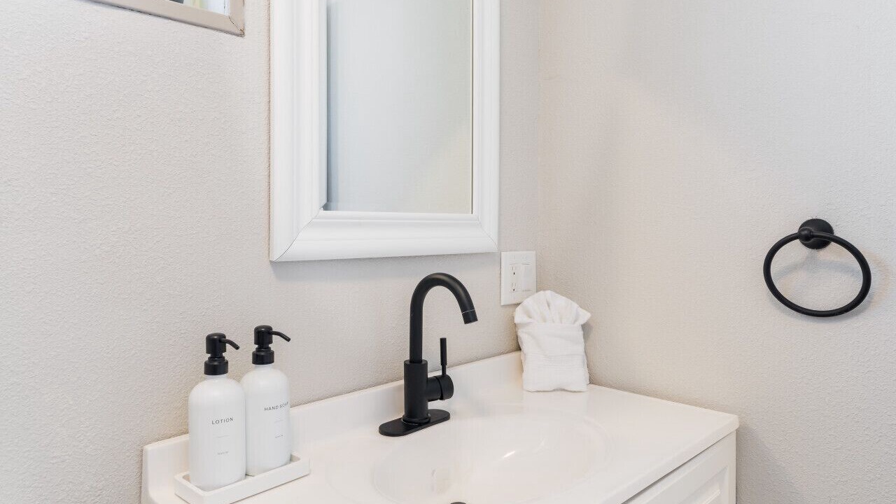 Photo of Bathroom in Wonder Valley