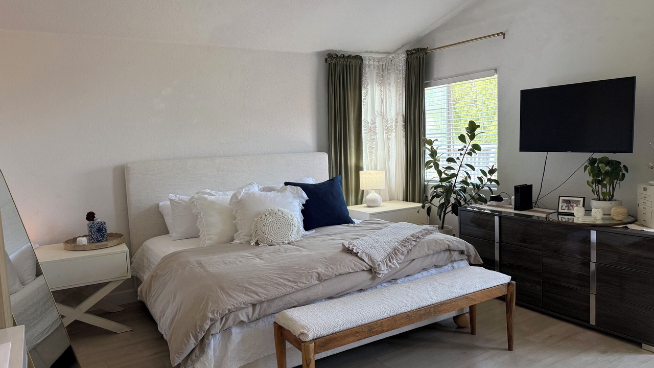 Photo of Bedroom in Coronado