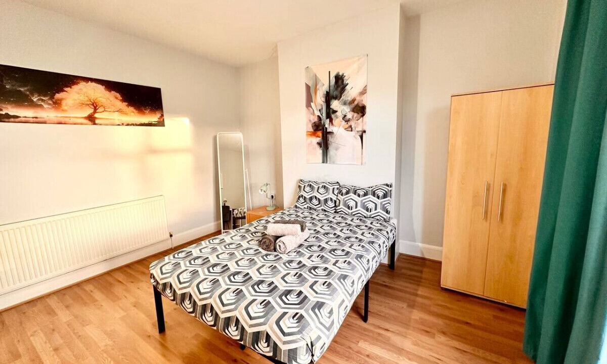 Photo of Bedroom in Ladywell