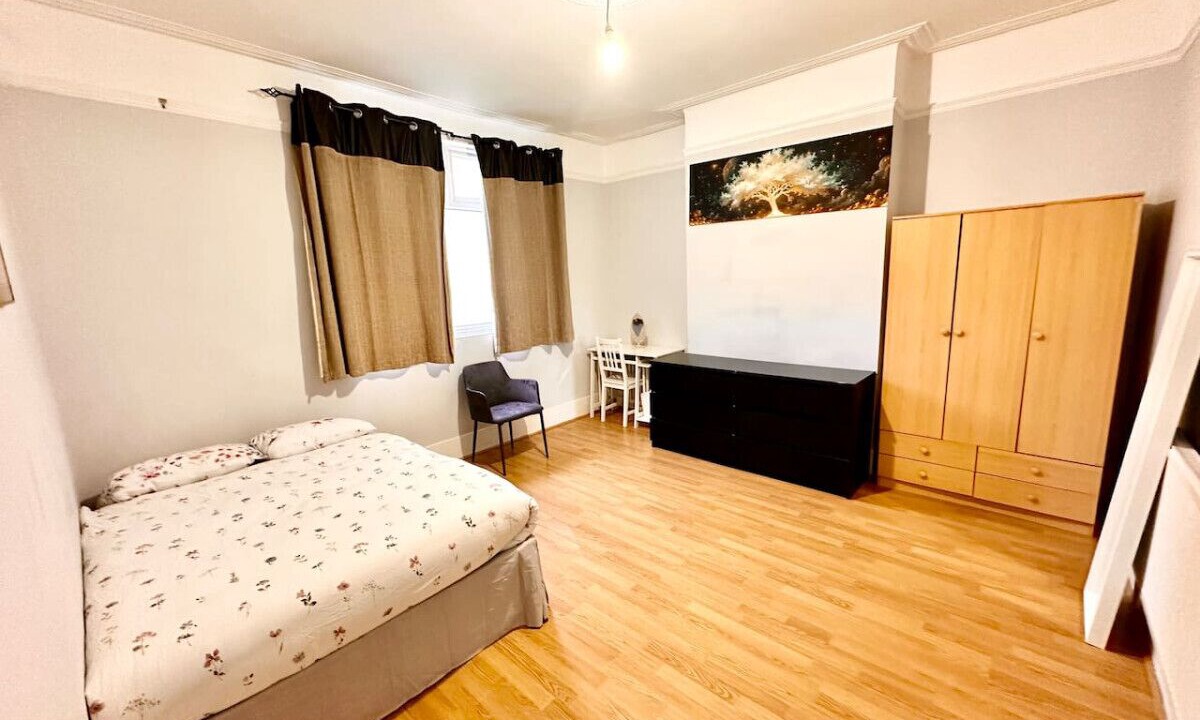 Photo of Bedroom in Ladywell