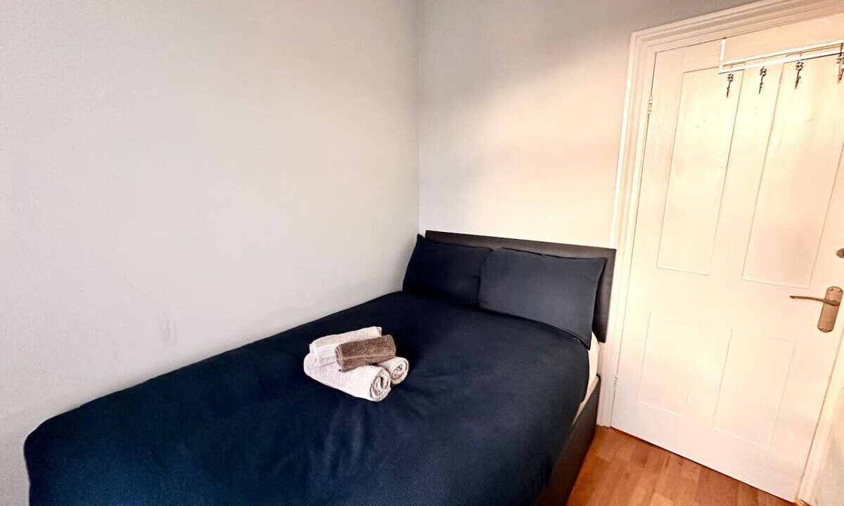 Photo of Bedroom in Ladywell