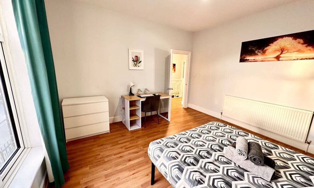 Photo of Bedroom in Ladywell