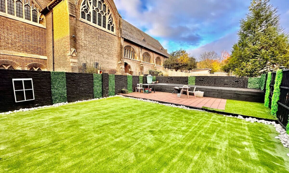 Photo of Outdoor in Ladywell