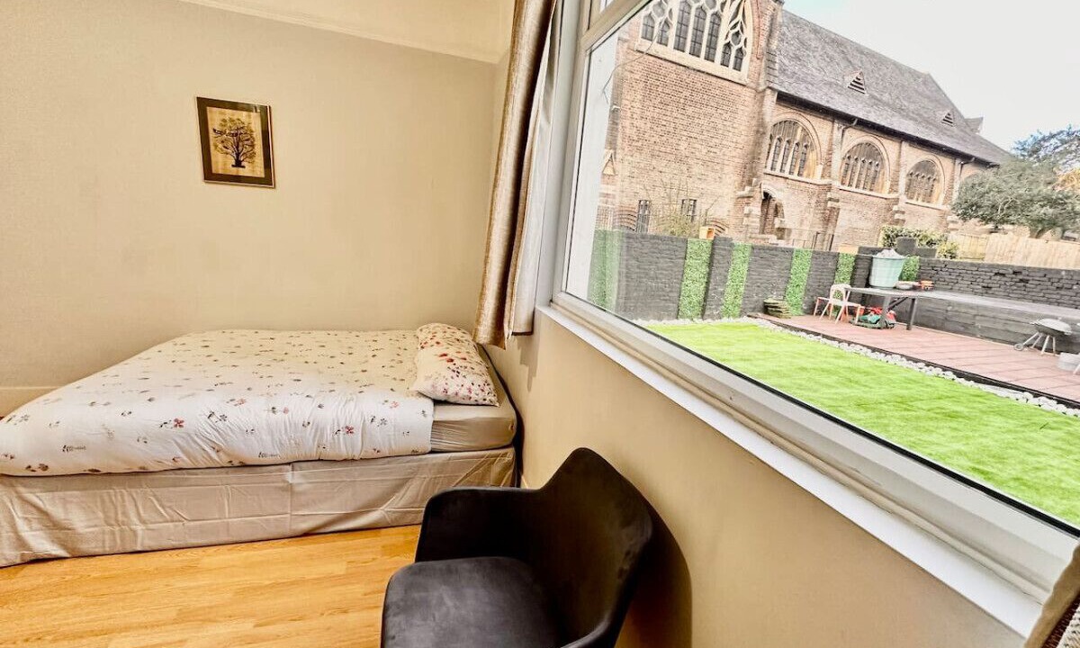 Photo of Bedroom in Ladywell