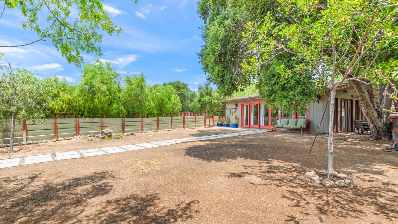 Photo of Patio Balcony in Agoura Hills