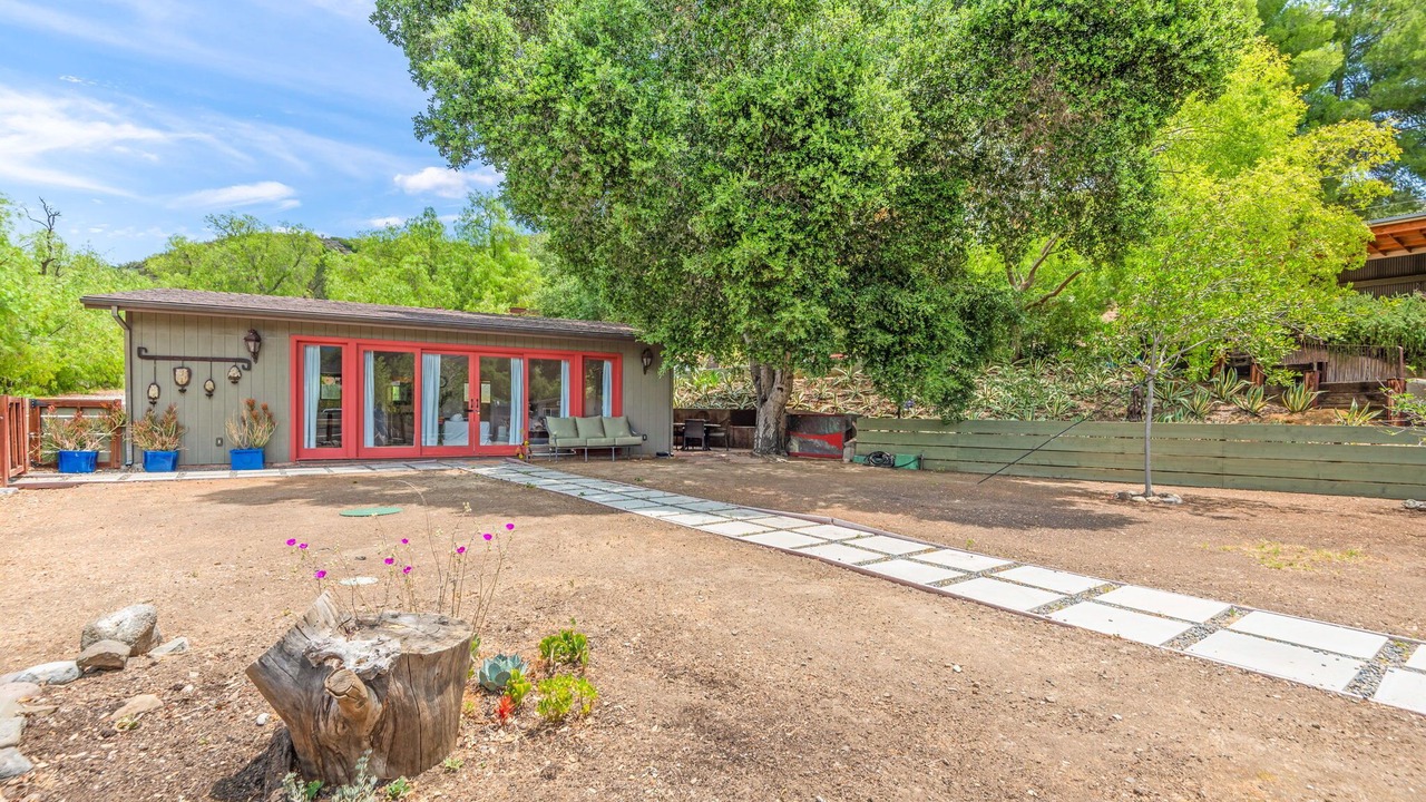 Photo of Outdoor in Agoura Hills