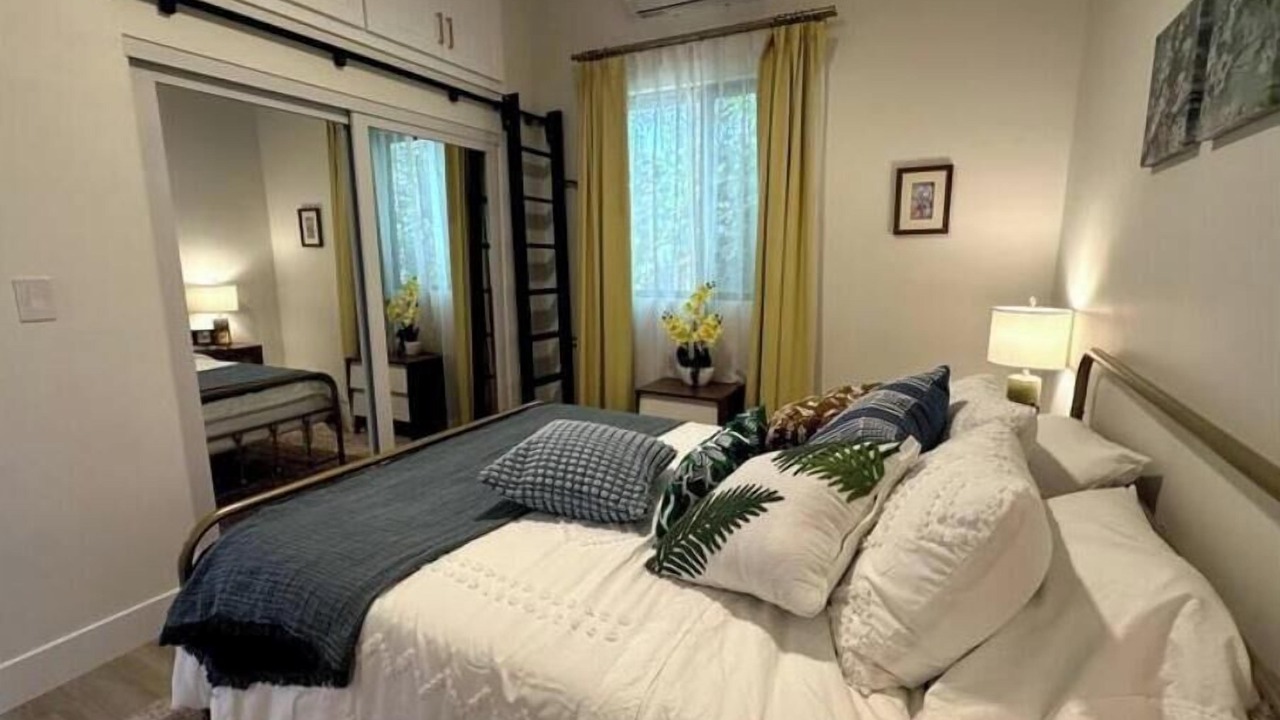 Photo of Bedroom in Eagle Rock