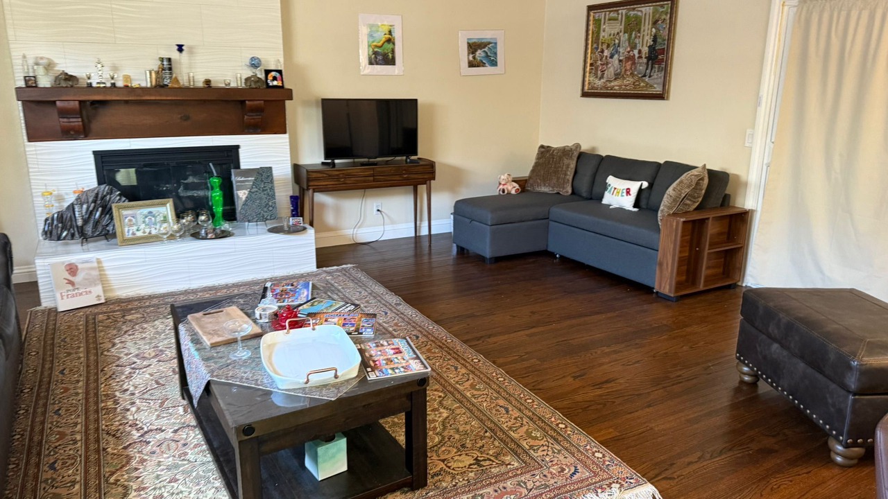 Photo of Livingroom in Huntington Beach