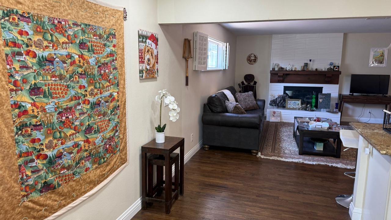 Photo of Livingroom in Huntington Beach