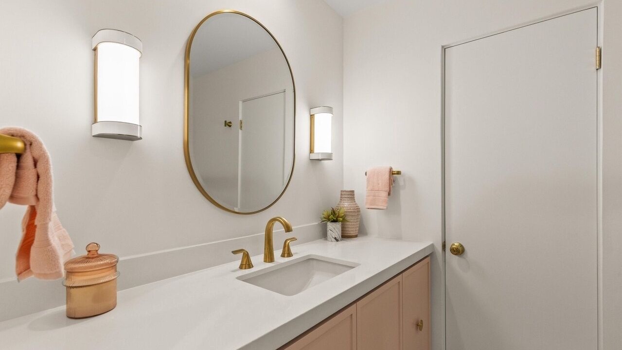 Photo of Bathroom in Sunrise Vista Chino